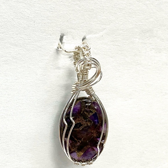 HANDCRAFTED Amethyst Copper Hand Wrapped Modern Statement Pendant, Artisan Gift - Picture 7 of 10